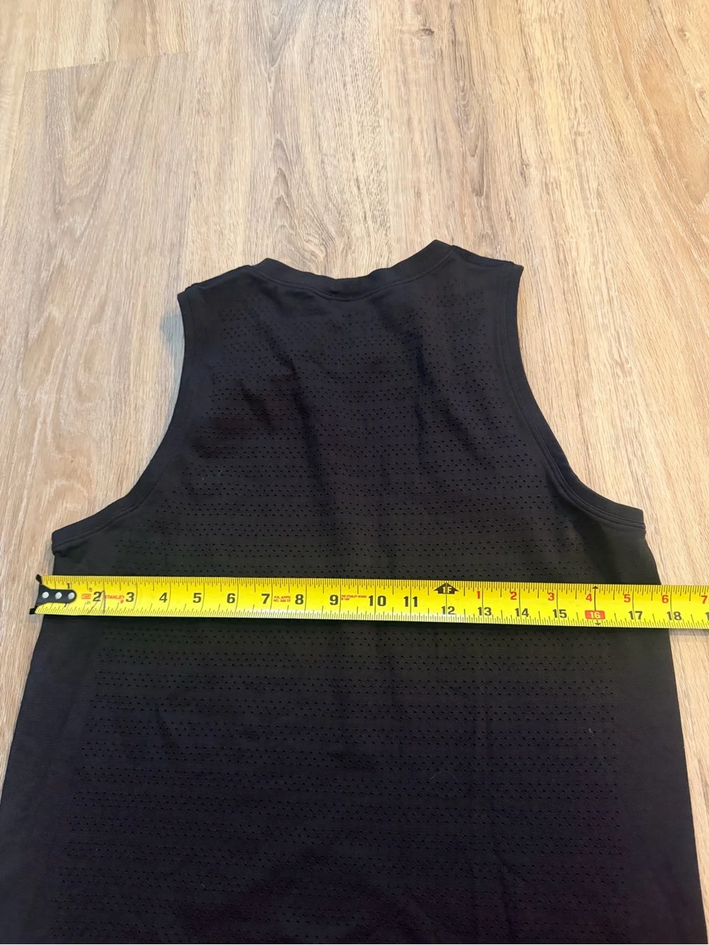 Lululemon Breeze By Muscle Tank II